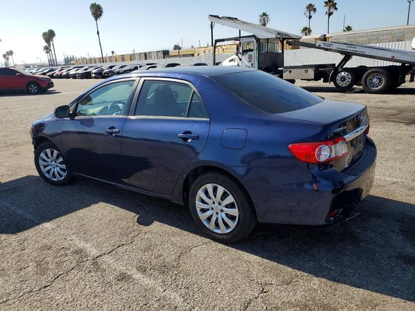 2013 TOYOTA COROLLA