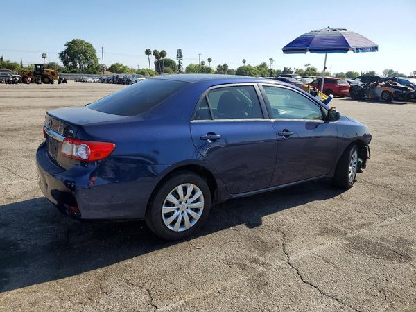 2013 TOYOTA COROLLA