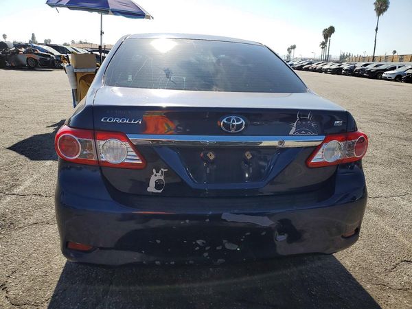 2013 TOYOTA COROLLA