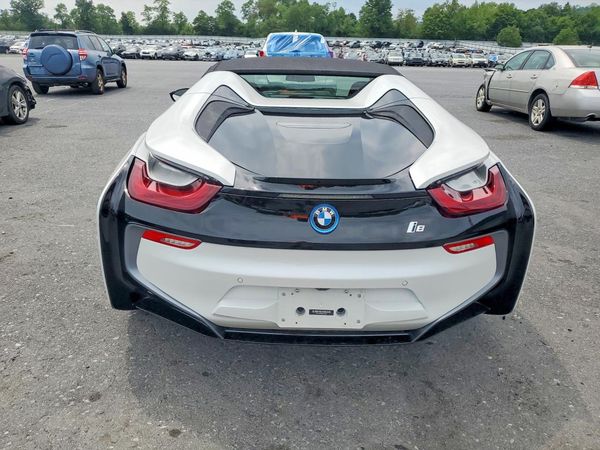 2019 BMW I8