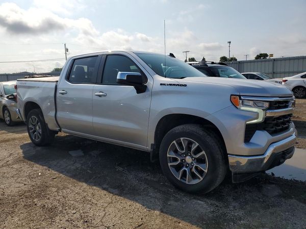 2022 CHEVROLET SILVERADO LT