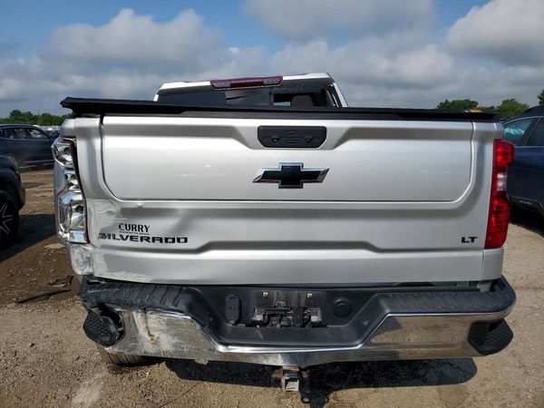 2022 CHEVROLET SILVERADO LT
