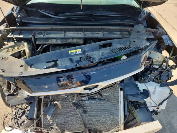 2023 TOYOTA HIGHLANDER — Engine bay