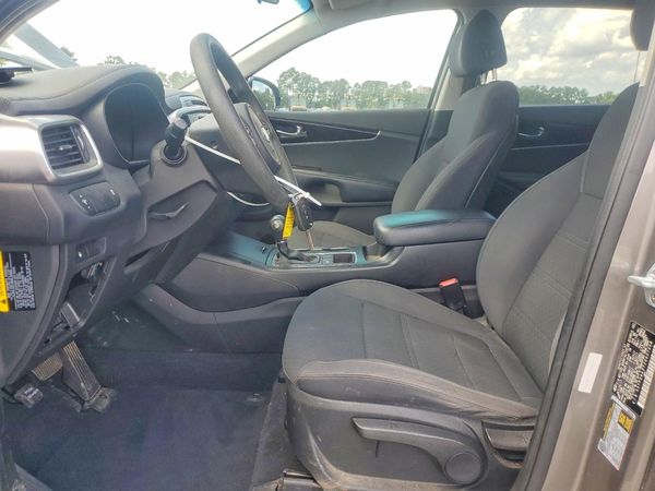 2018 KIA SORENTO L, LX