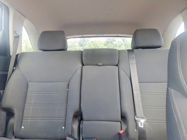 2018 KIA SORENTO L, LX