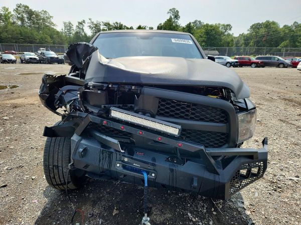 2013 RAM 1500 ST