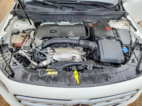 2022 MERCEDES-BENZ GLB GLB250 / GLB250 4MATIC