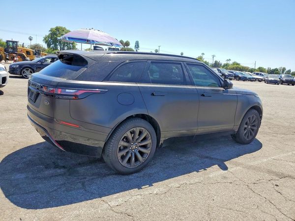 2018 LAND ROVER RANGE ROVER VELAR R-Dynamic SE