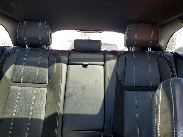 2018 LAND ROVER RANGE ROVER VELAR R-Dynamic SE
