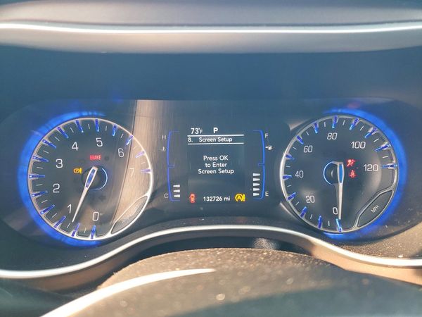 2021 CHRYSLER VOYAGER