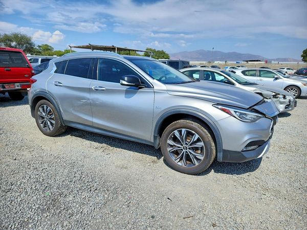2018 INFINITI QX30