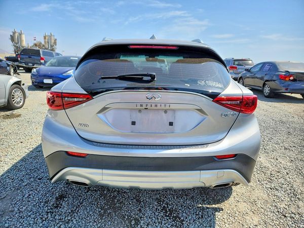 2018 INFINITI QX30