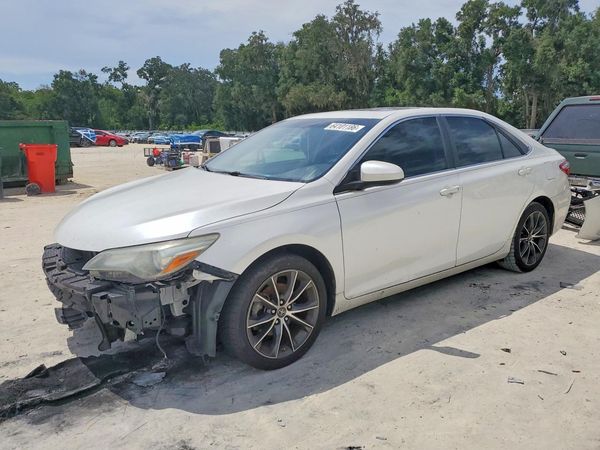 2017 TOYOTA CAMRY