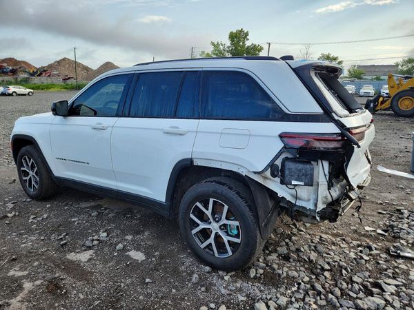 2023 JEEP GRAND CHEROKEE