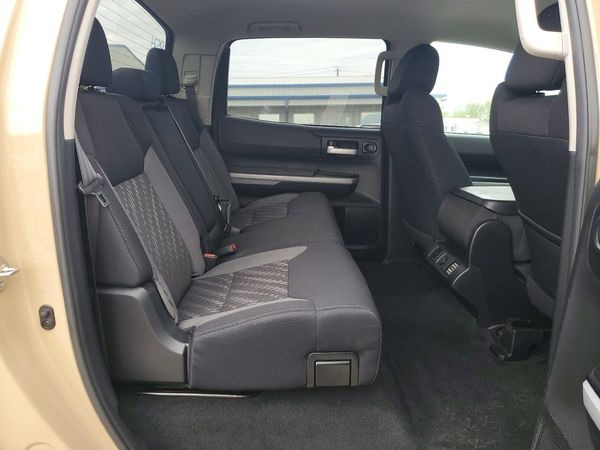 2019 TOYOTA TUNDRA SR5 Grade