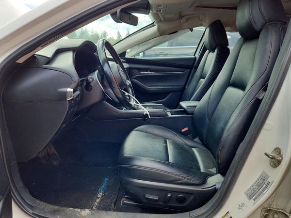 2019 MAZDA 3