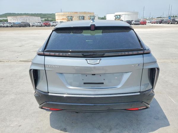 2025 CADILLAC LYRIQ Luxury 1
