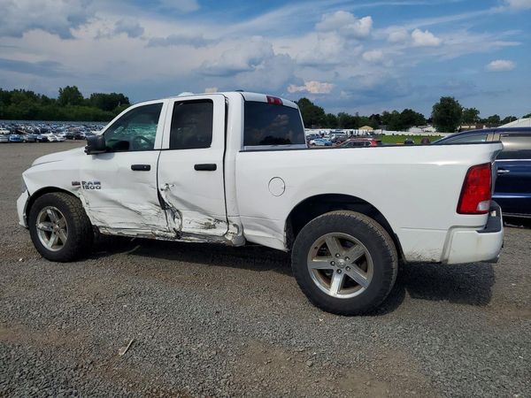 2017 RAM 1500 ST QUAD CAB 4X4
