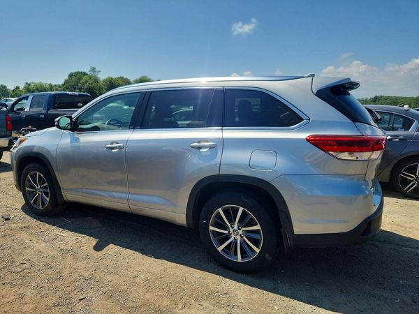 2018 TOYOTA HIGHLANDER SE/XLE