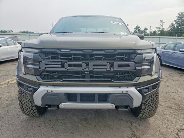 2025 FORD F150