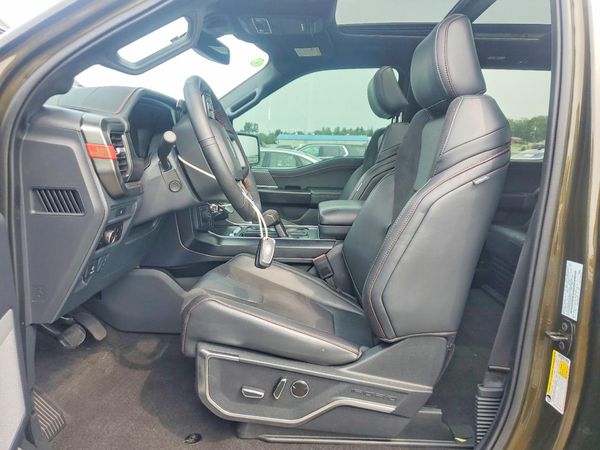 2025 FORD F150