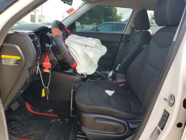 2016 KIA SOUL Exclaim