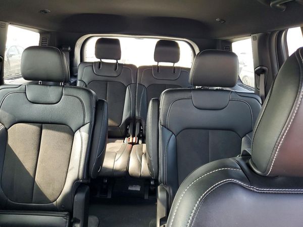 2025 JEEP GRAND CHEROKEE Laredo, Altitude
