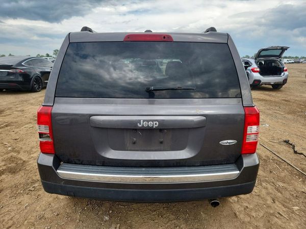 2016 JEEP PATRIOT LATITUDE FWD