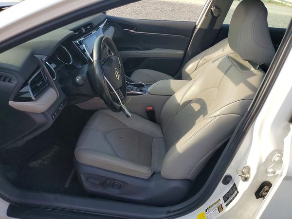 2019 TOYOTA CAMRY