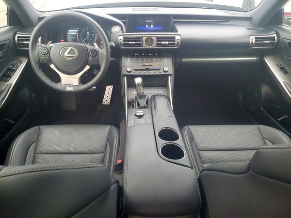 2015 LEXUS IS