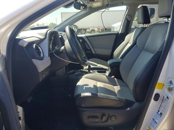 2017 TOYOTA RAV4 Ltd/SE Platinum