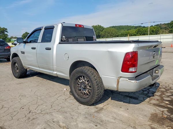 2018 RAM 1500 ST QUAD CAB 4X4