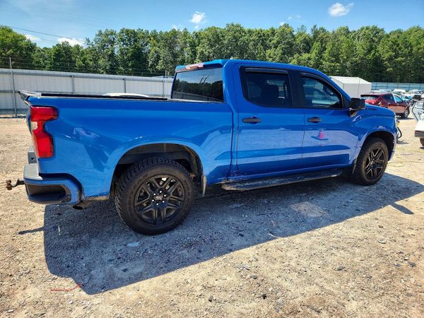 2022 CHEVROLET SILVERADO Custom