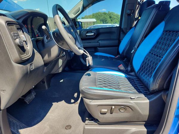 2022 CHEVROLET SILVERADO Custom