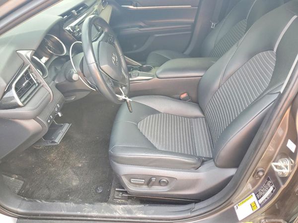 2019 TOYOTA CAMRY
