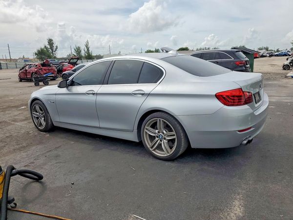 2016 BMW 528