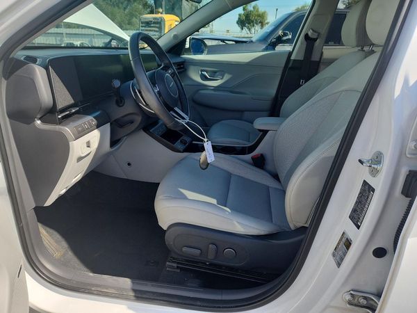 2024 HYUNDAI KONA