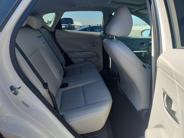 2024 HYUNDAI KONA