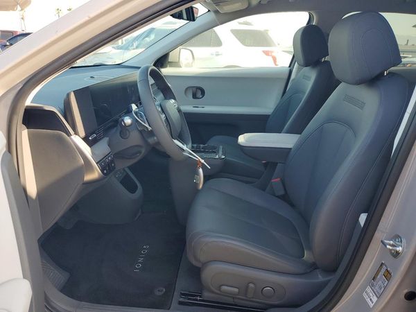 2025 HYUNDAI IONIQ SEL