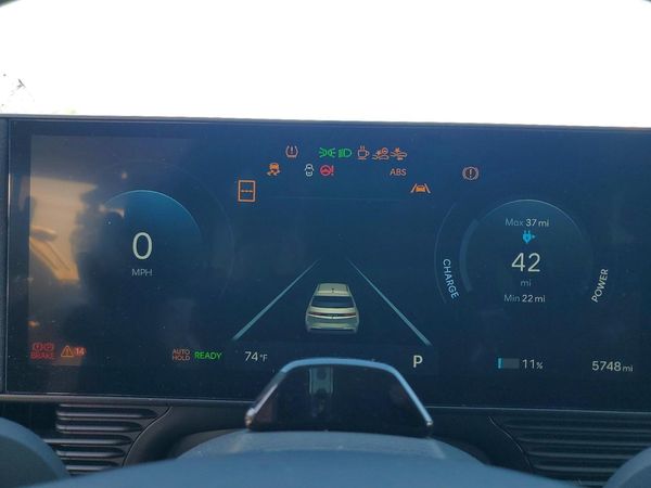 2025 HYUNDAI IONIQ SEL