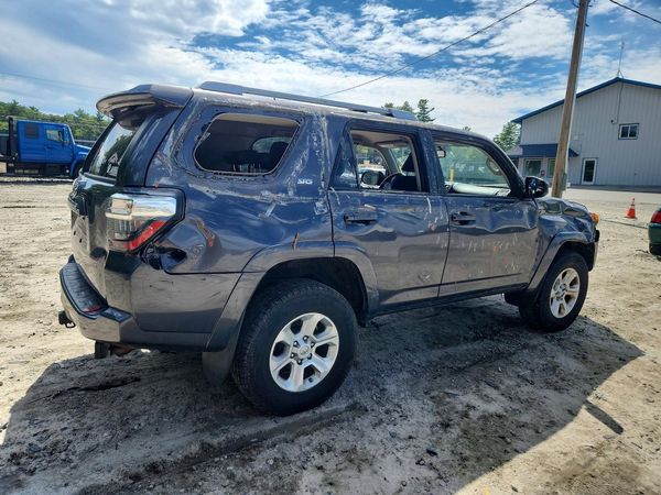 2017 TOYOTA 4RUNNER