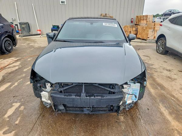 2019 AUDI A3 Premium, Titanium