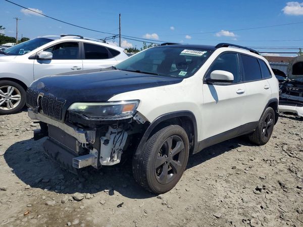 2019 JEEP CHEROKEE LATITUDE PLUS 4X4