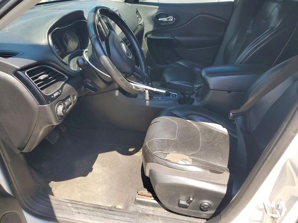 2019 JEEP CHEROKEE LATITUDE PLUS 4X4