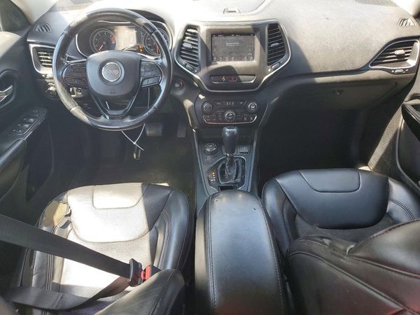 2019 JEEP CHEROKEE LATITUDE PLUS 4X4