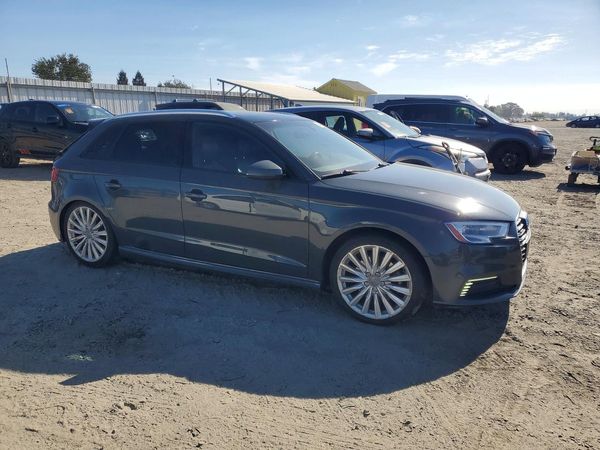 2017 AUDI A3 e-tron Premium