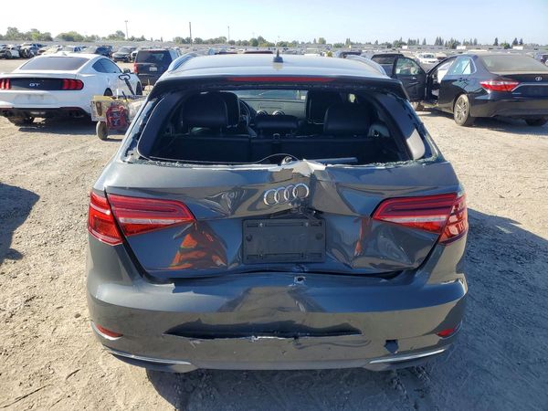 2017 AUDI A3 e-tron Premium
