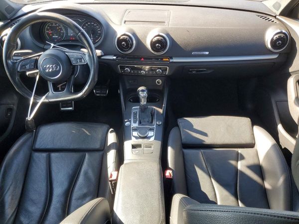 2017 AUDI A3 e-tron Premium