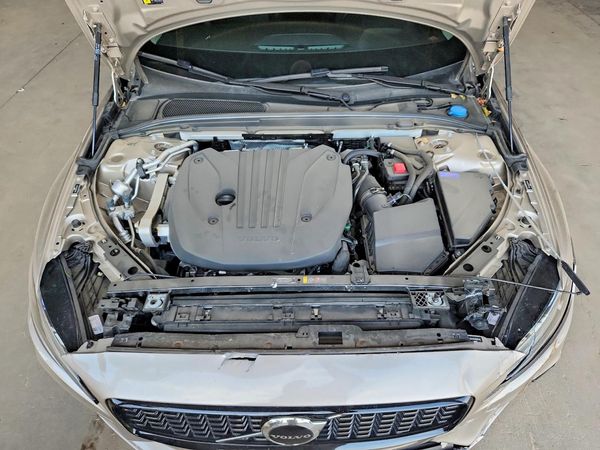 2024 VOLVO S60 Core — Engine bay