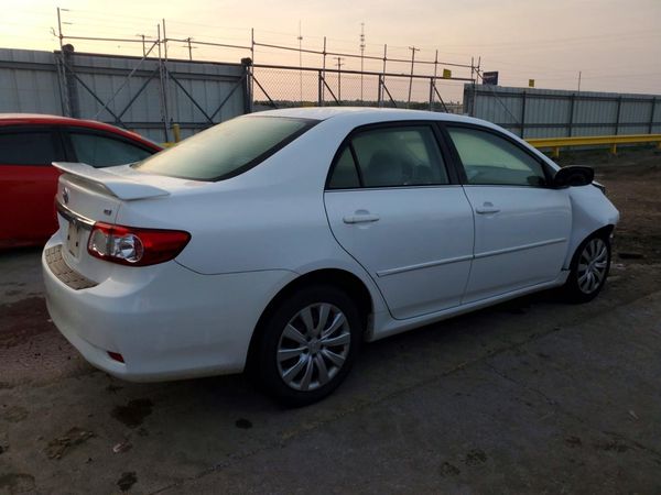 2013 TOYOTA COROLLA